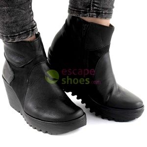 Fly London Ankle Boots Yellow Yago Black Women’s Size 37